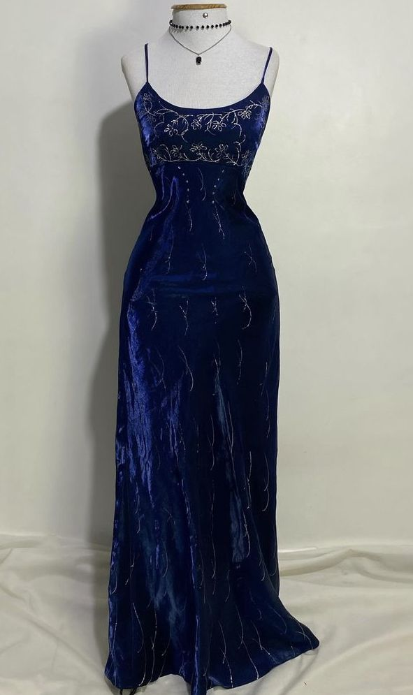 Luxury Spaghetti Straps Navy Blue Velvet Beaded Prom Dress Evening Dress