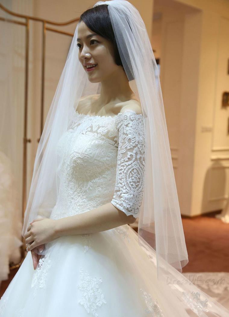 Lace Cathedral Train Off-the-Shoulder Wedding Dresses Elbow Sleeves Charming White Bridal Gowns