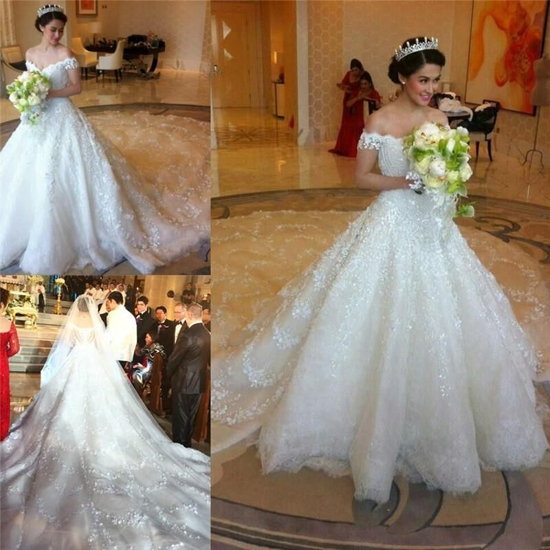 Latest Off Shoulder White Ball Gown Wedding Dress Popular Lace Court Train Bridal Gowns