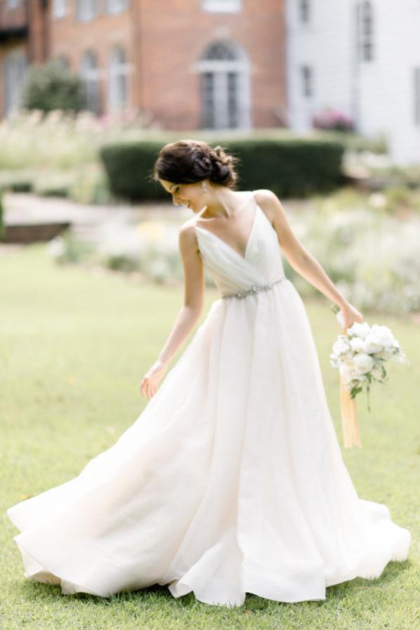Latest V-Neck Chiffon Long Wedding Dress A-Line Elegant Spaghetti Strap  Bridal Gowns
