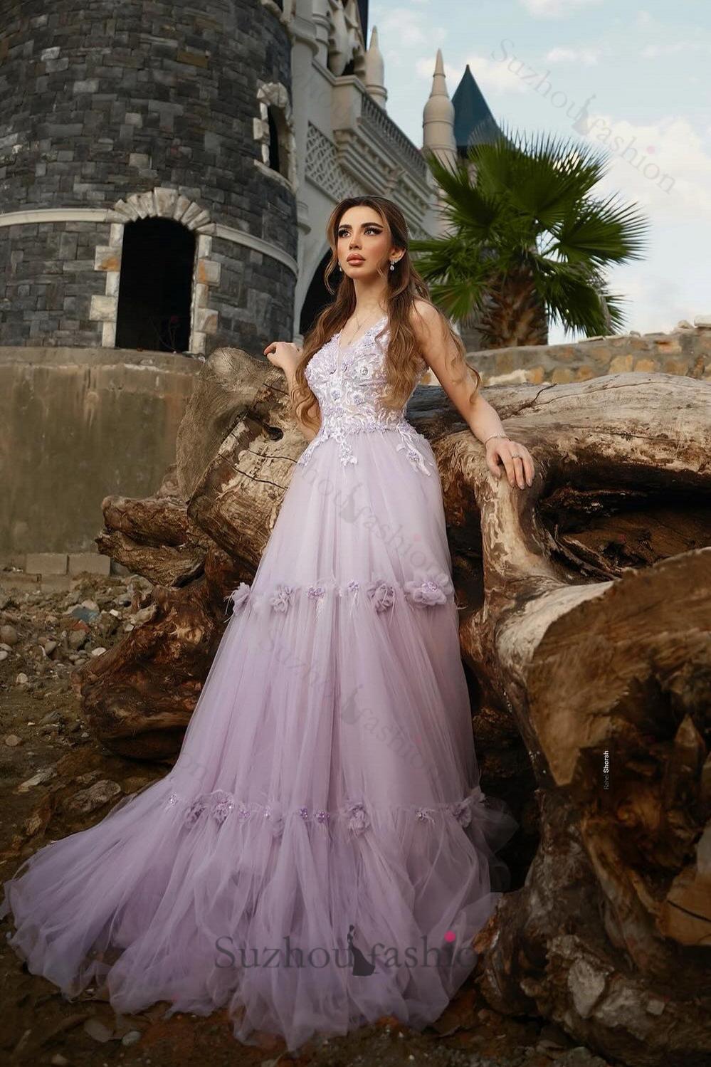 Lilac Prom Dress A Line Spaghetti V Neck Sleeveless Beaded Tulle Formal Dress With Appliques
