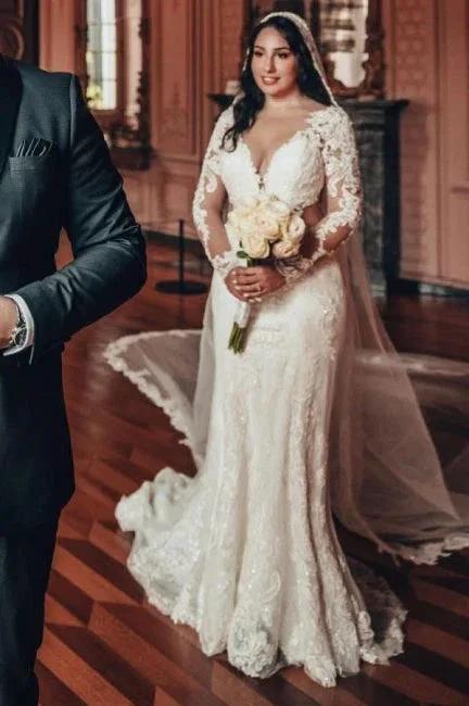 Long Sleeve V-Neck Lace A-Line Stain Wedding Dresses with Ruffles (ZD15726)