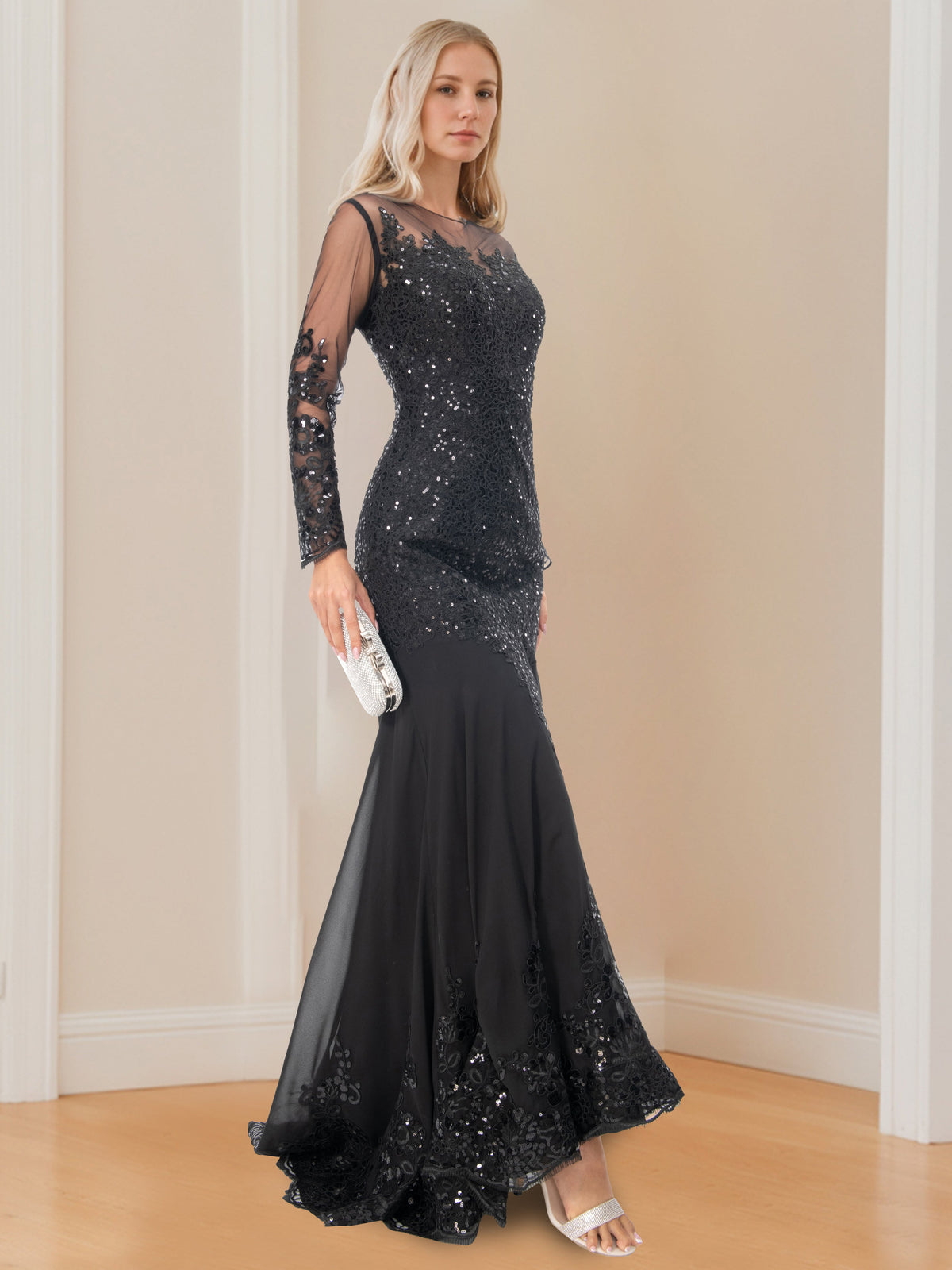 Long Sleeved Scoop Neck Mermaid Trumpet Mother of the Bride Dress with Applique