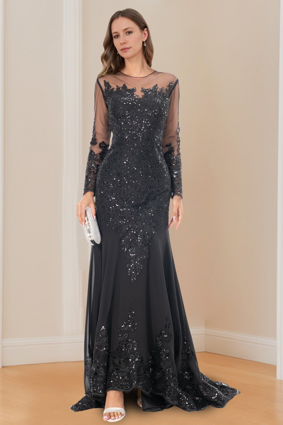 Long Sleeved Scoop Neck Mermaid Trumpet Mother of the Bride Dress with Applique