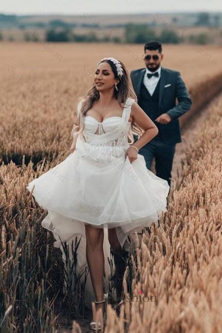 Long White Beach Wedding Dress A Line Tulle Sleeveless Bridal Gown With Lace