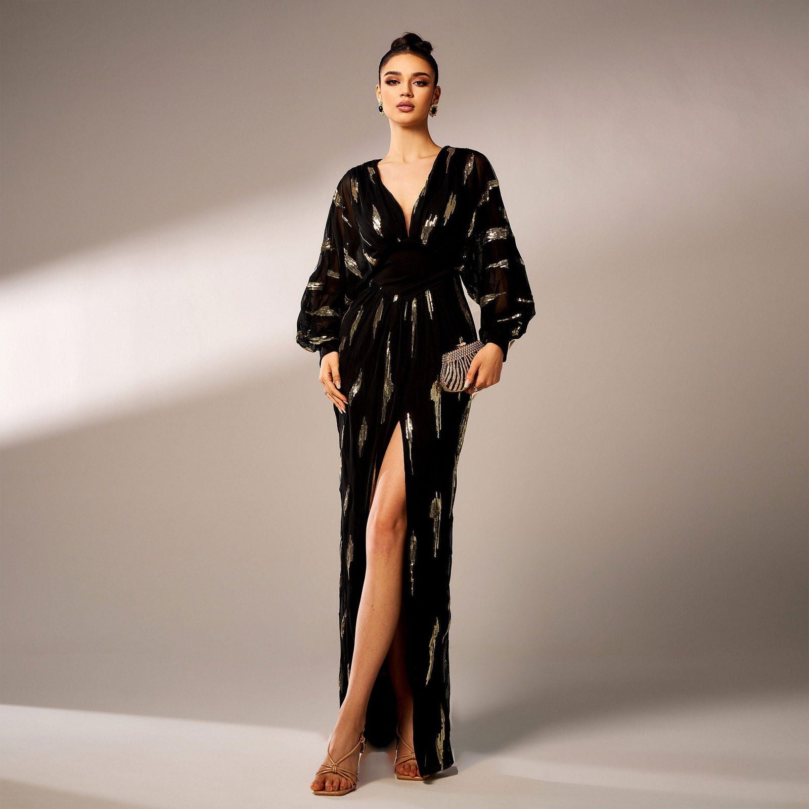 Long Sleeved Elegant V neck Long Sequined Cocktail Evening Dress Bridesmaid