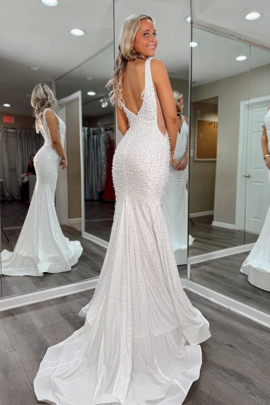Luxurious Mermaid V Neck Pink Long Prom Dress with Pearls