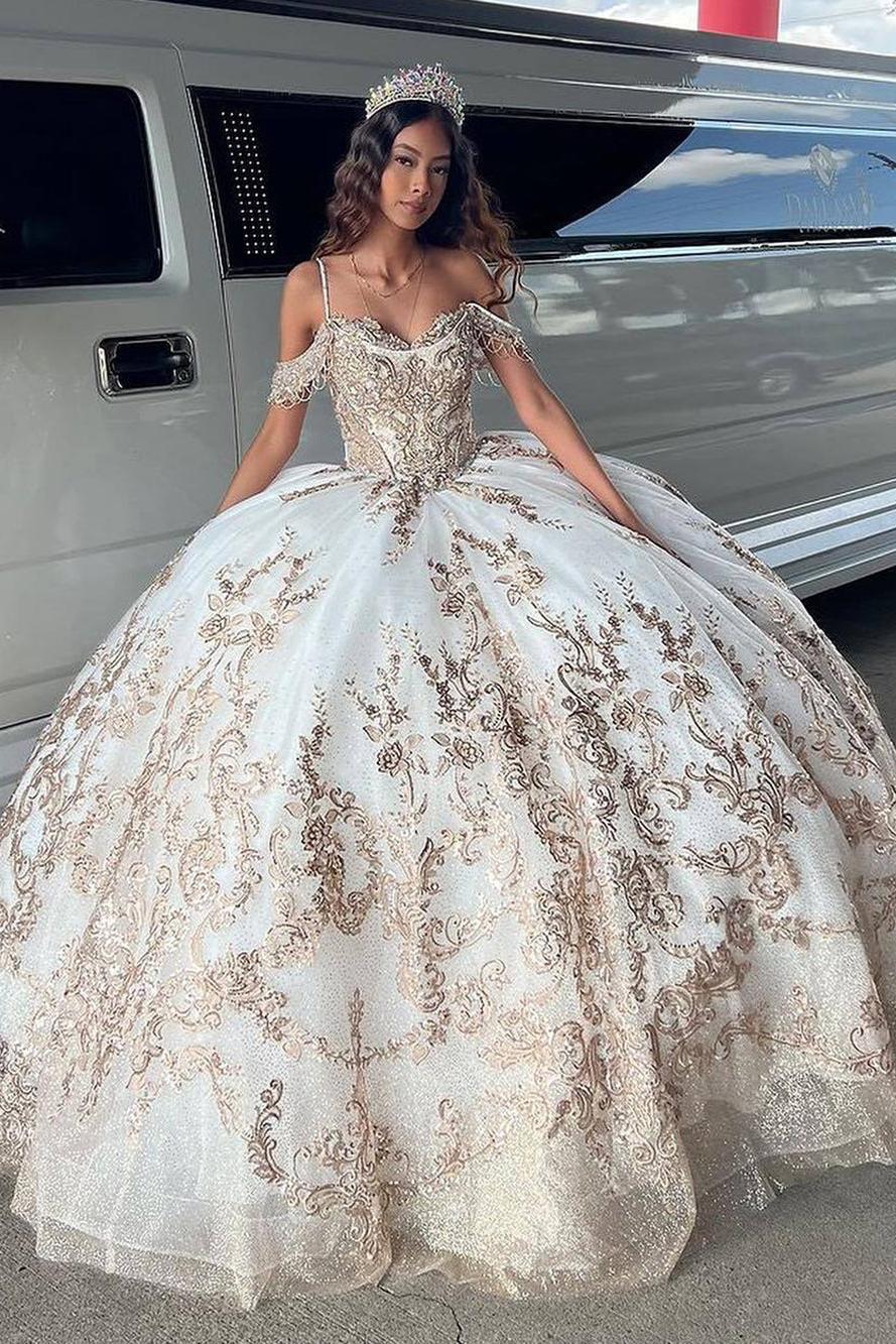 Luxury & Glitter Ball Gown Off Shoulder Lace Appliques Beaded Tulle Princess Birthday Party Gown Quinceanera Dress For Sweet 16