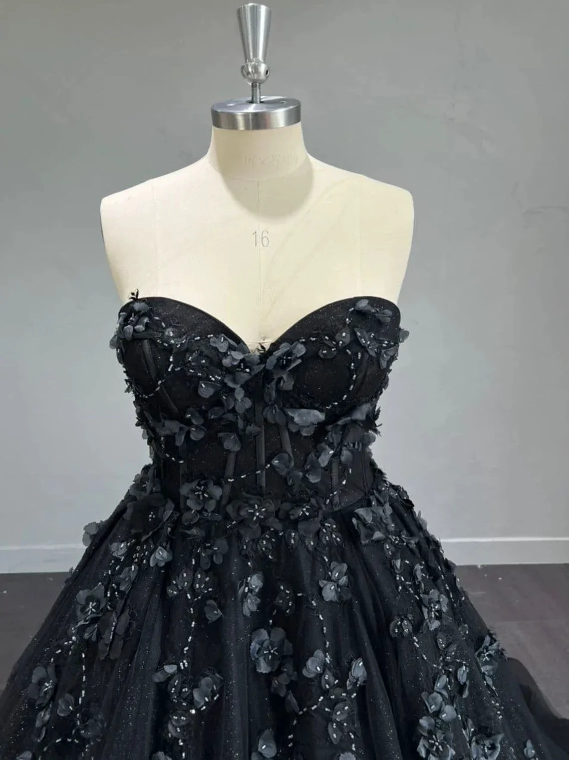 Stunning, Alternative Black Gown, Off The Shoulder Ball Gown Gothic Unconventional Wedding Dress,Y2477 (ZD13633)
