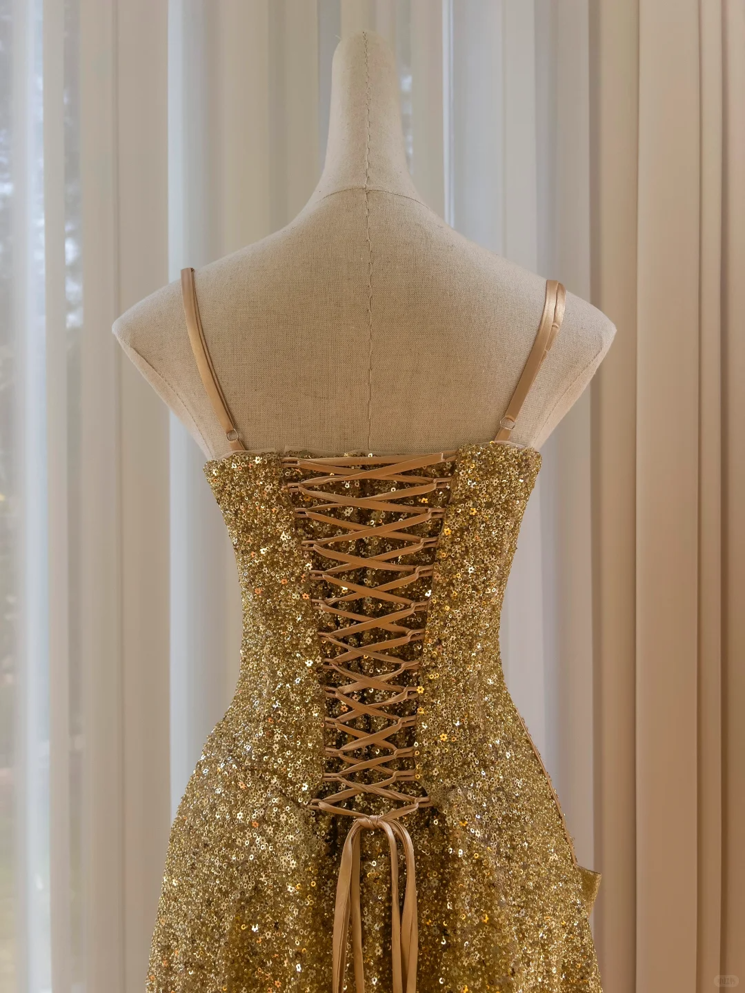 Sparkly Gold Sequin Sheath Cocktail Dress Short Graduation Homecoming Dress - View 7 | VelvetHem