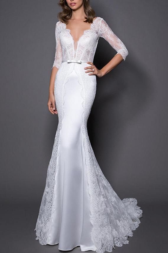 Mermaid Beach Wedding Dress V-Neck Lace Satin 3/4 Length Sleeves Plus Size Bridal Gowns with Sweep Train