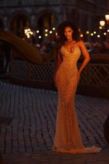 Mermaid Halter Prom Dress Asymmetrical Beaded Formal Dress With Rhinestone
