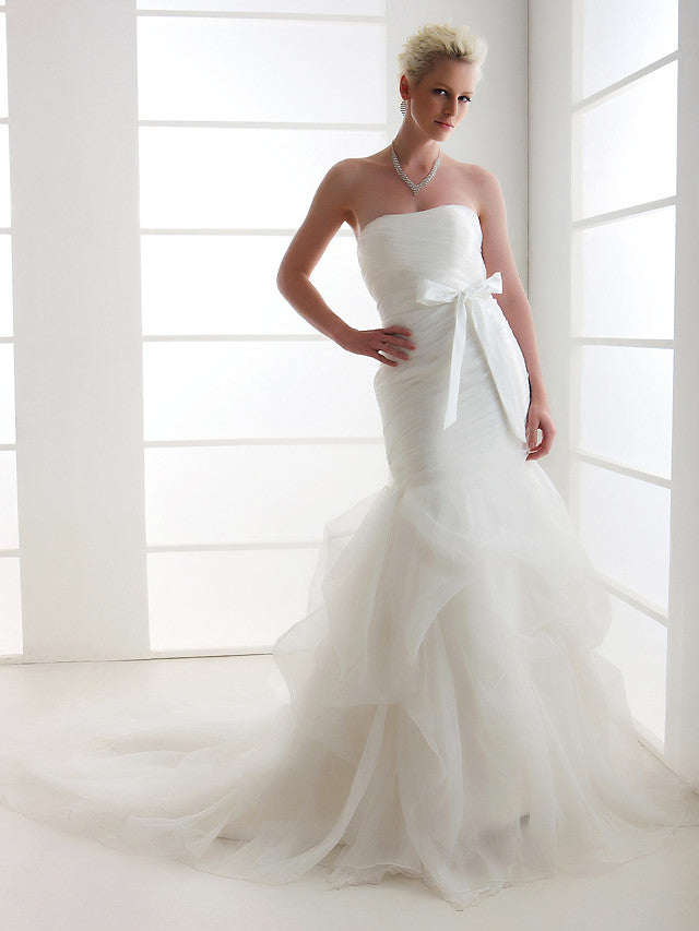 Mermaid Wedding Dress Strapless Organza Satin Sleeveless Bridal Gowns Court Train