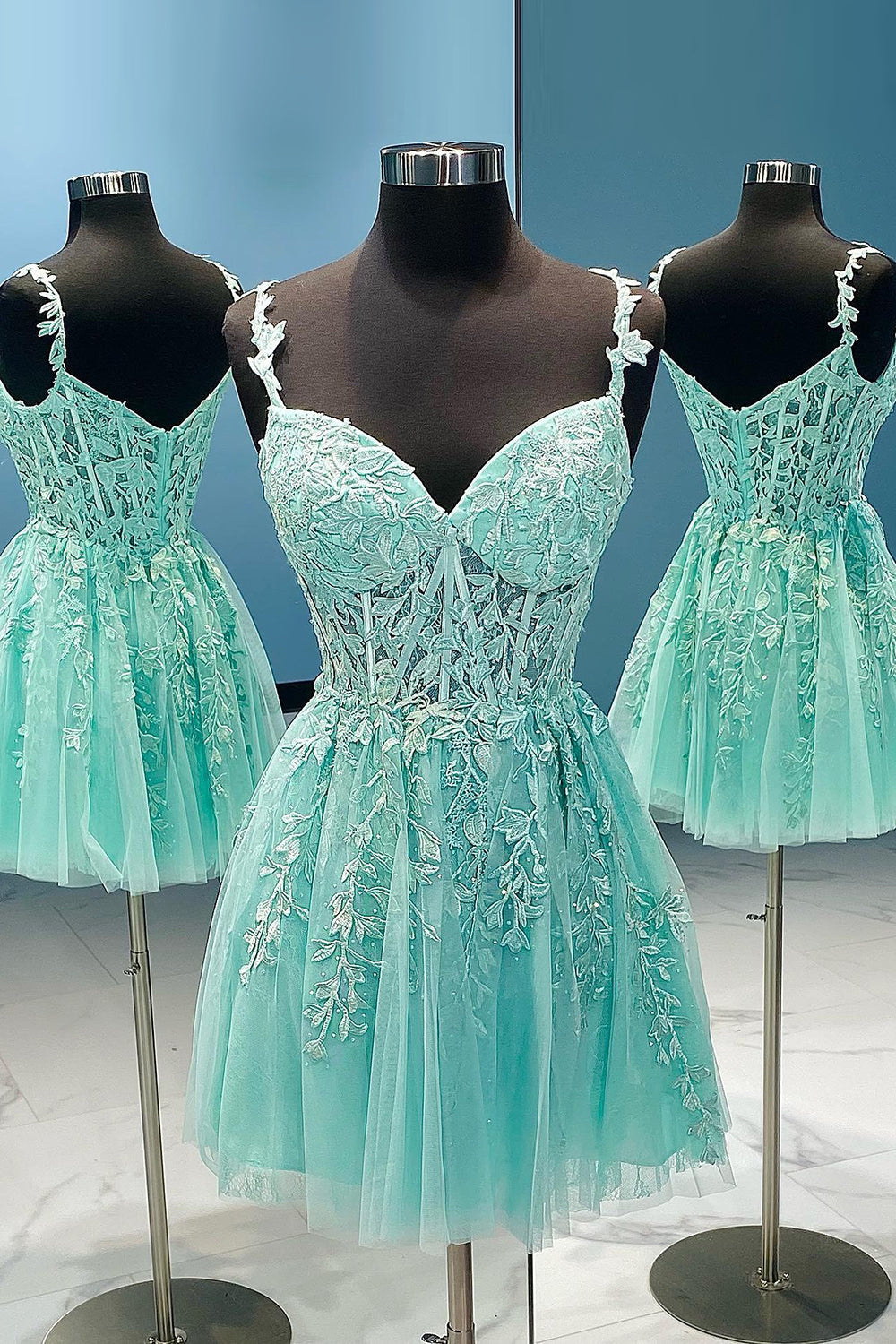 Mint Homecoming Dresses Backless Short Cocktail Dresses with Appliques