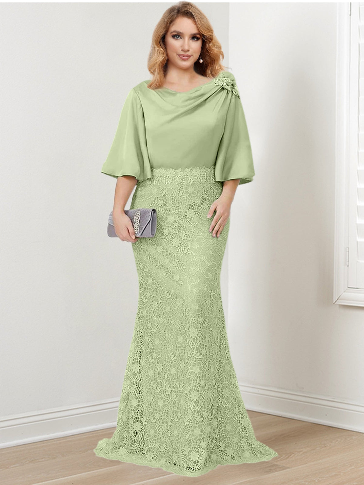 Mother of the Bride Trumpet Mermaid Dress Featuring Applique