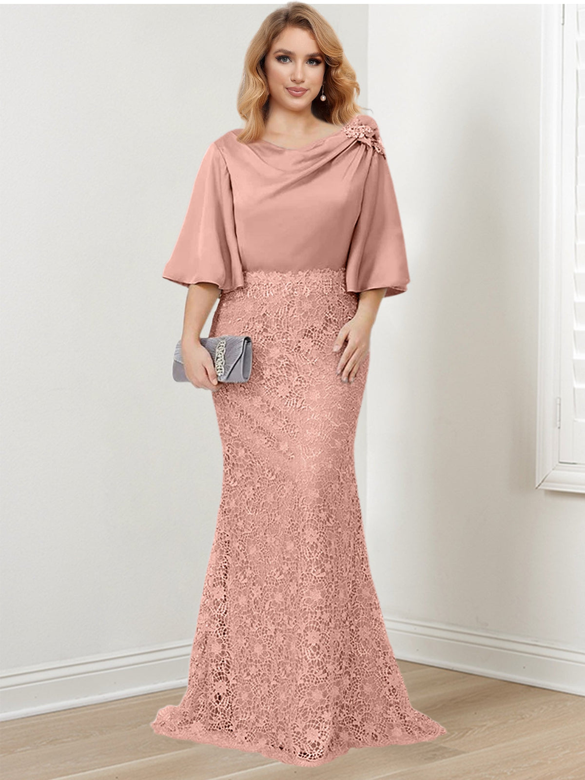 Mother of the Bride Trumpet Mermaid Dress Featuring Applique