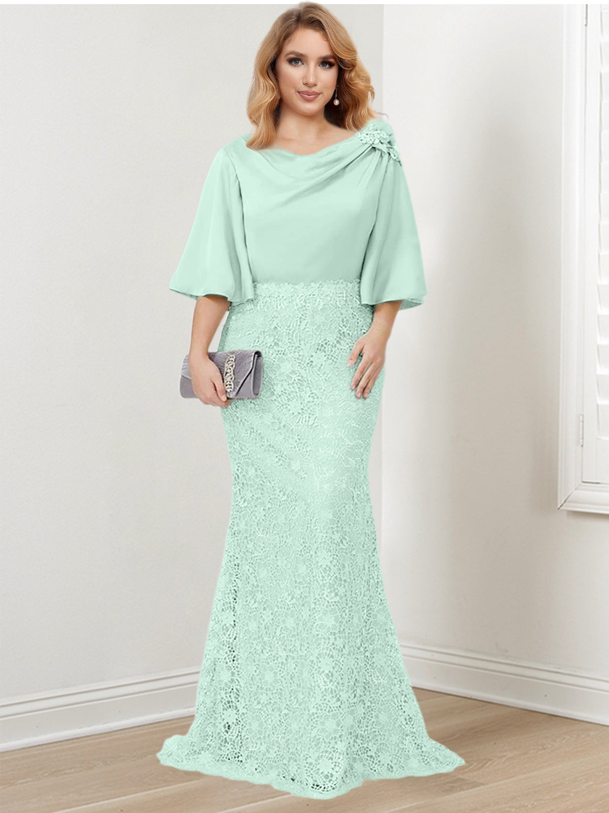 Mother of the Bride Trumpet Mermaid Dress Featuring Applique