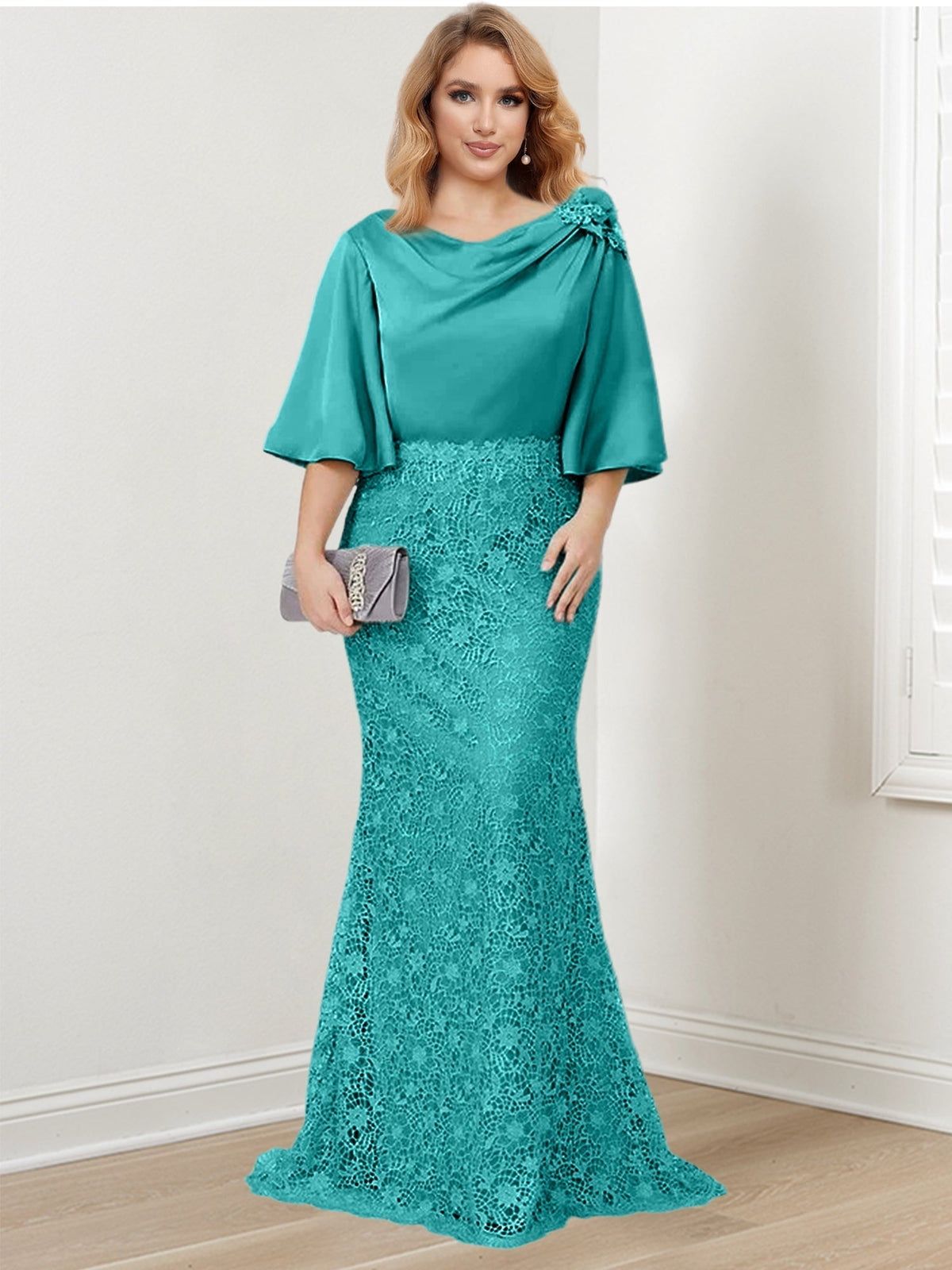 Mother of the Bride Trumpet Mermaid Dress Featuring Applique