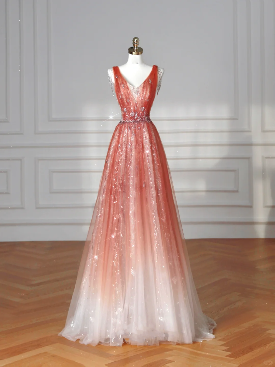 Elegant V Neck Tulle Sequins Prom Dress Strawberry Pink A Line Long Evening Dress Y8614
