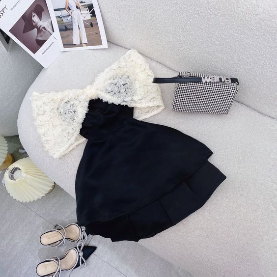 Cute A-line Black Homecoming Dress Black Cocktail Dress Y6710 - VelvetHem