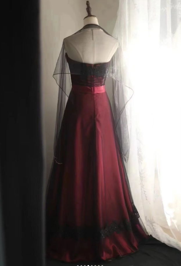 Vintage Burgundy Strapless Satin Tulle Appliques Mermaid Long Party Dress Evening Gown - View 4 | VelvetHem