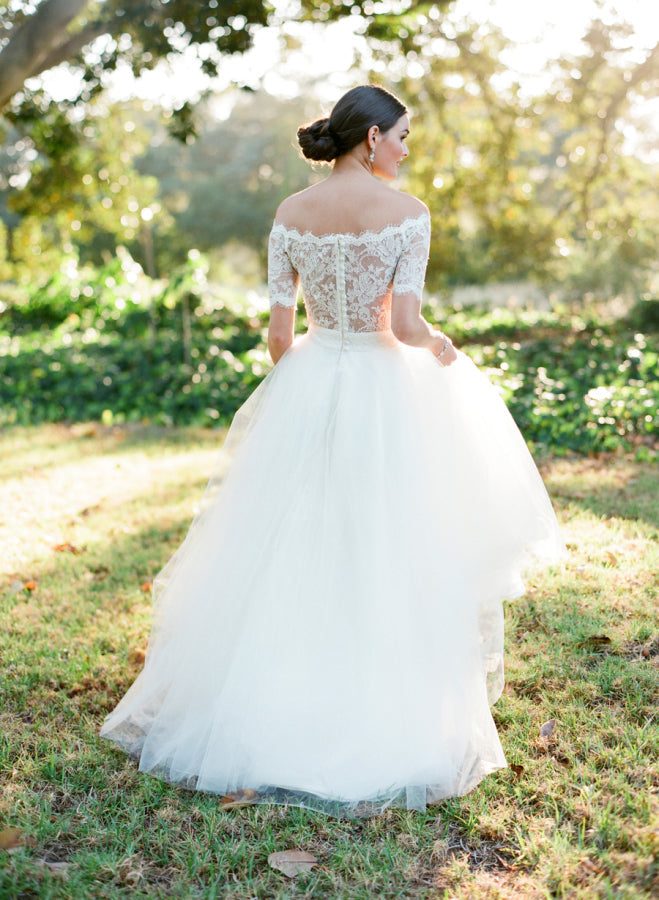 New Arrival Bateau Short Sleeve Lace Beach Wedding Dresses A-Line Tulle Plus Size Bridal Gown