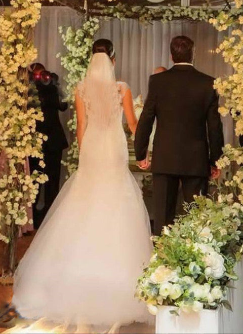 New Arrival Mermaid Floor Length Wedding Dress Elegant Lace Open Back Bridal Gowns