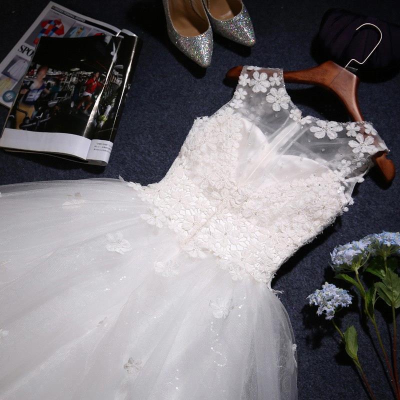 New Arrival Tulle Lace  A-Line Wedding Dress Natural Sleeveless Floor Length Bridal Dresses