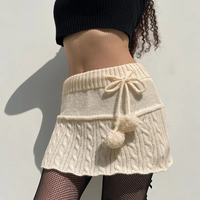 DressBetty - Knitted Low Waist Preppy Style Skirt - View 2 | VelvetHem