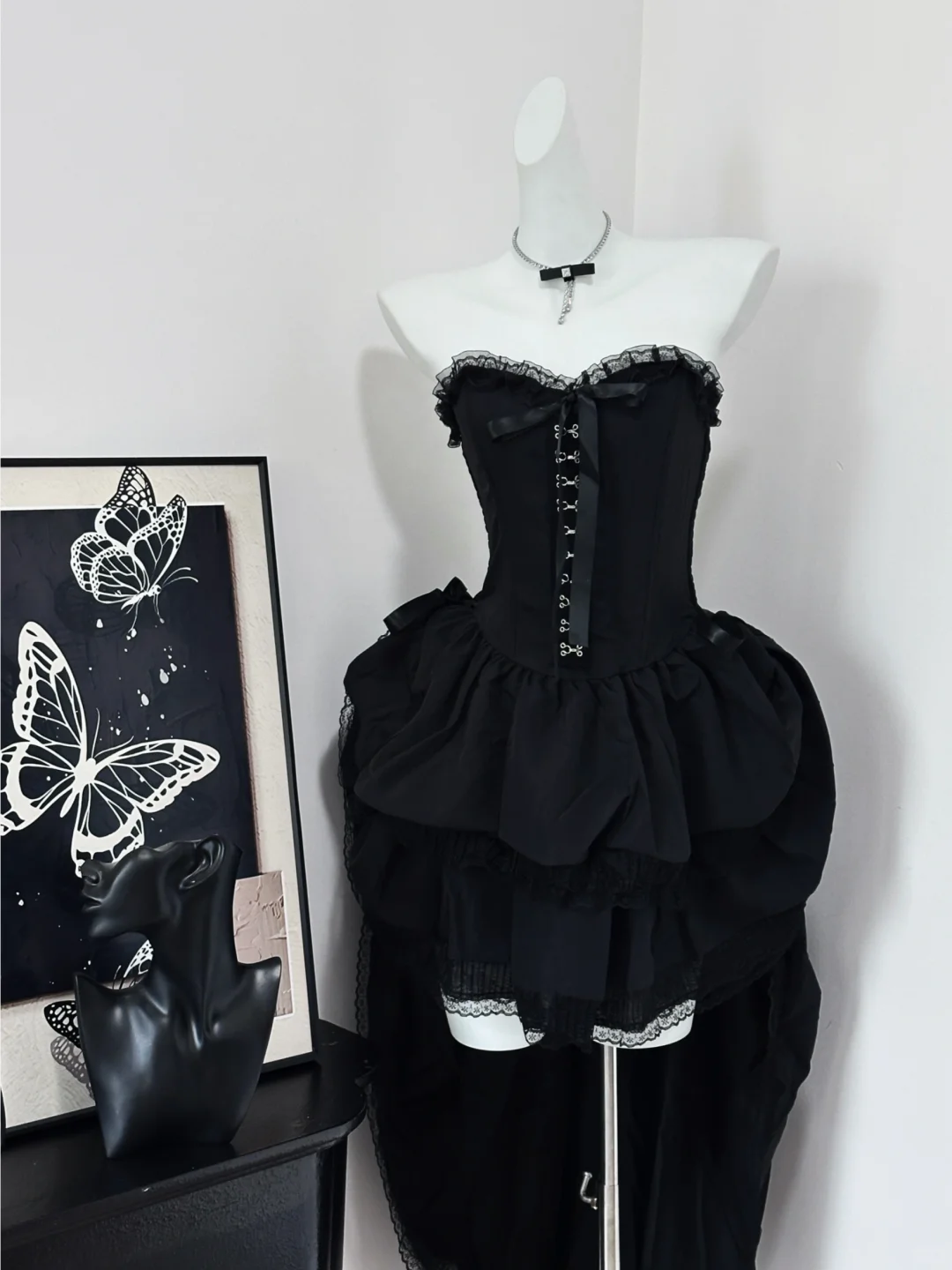 Charming Black Strapless A Line Layered Short Birthday Outfits Graduation Homecoming Dress - VelvetHem