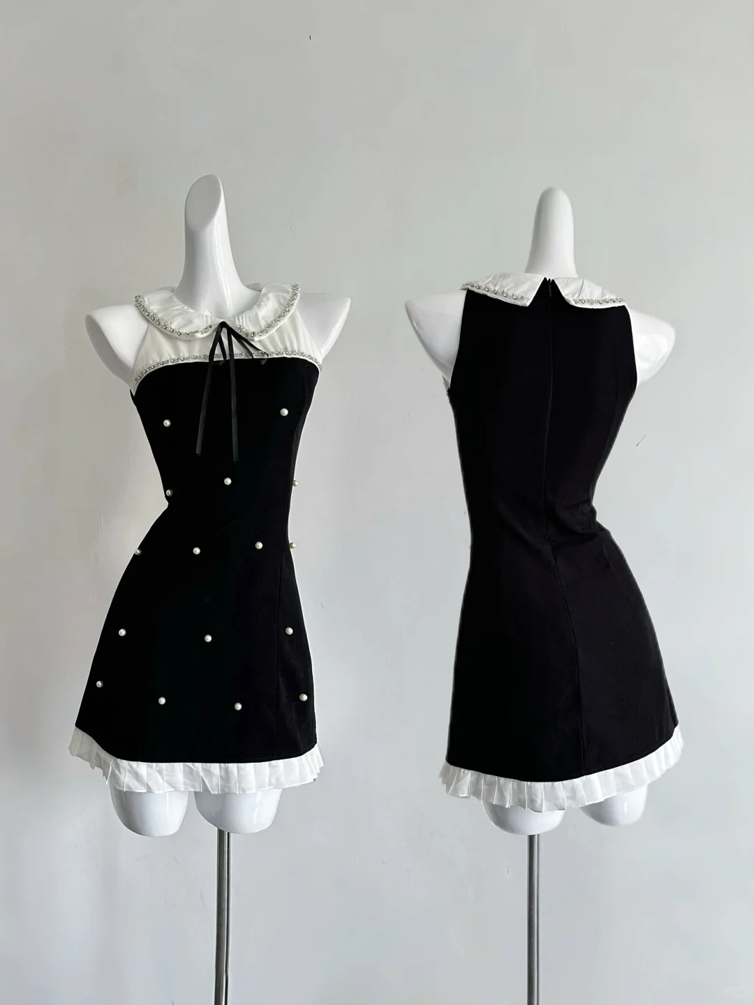Pretty Black Sleeveless A Line Mini Birthday Dress Holiday Dress - View 3 | VelvetHem