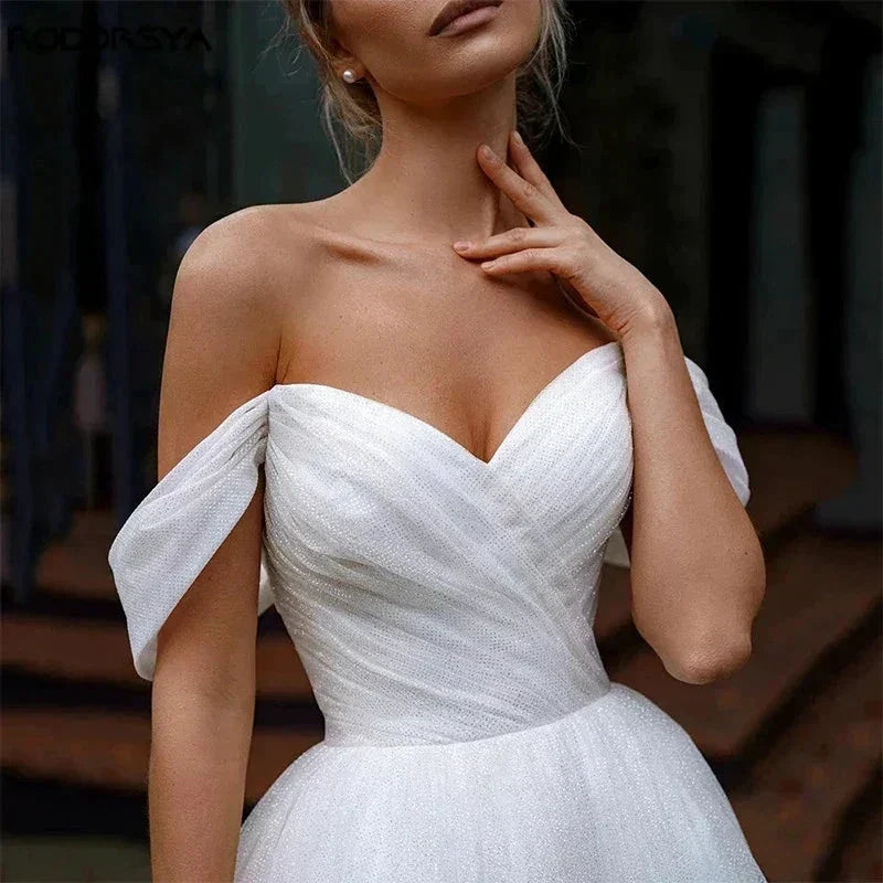 Off Shoulder Glitter Tulle Wedding Dresses Sweetheart Straps Bridal Gowns For Bride Robe De Mariée Beach Sweep Train For Women (ZD13314)