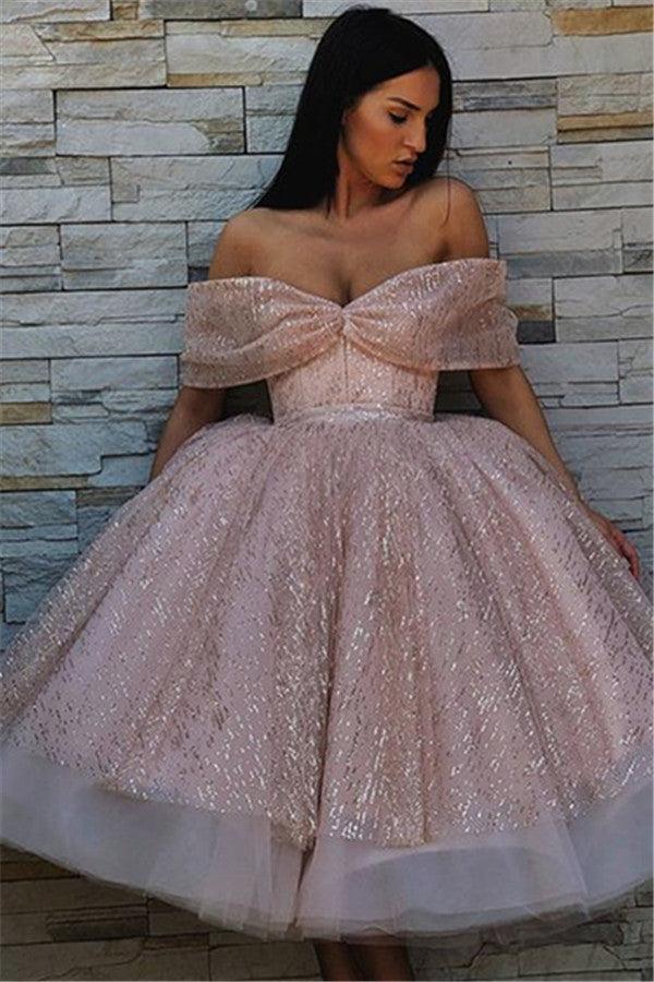 Off-The-Shoulder Ball Gown Tulle Homecoming Dresses Pink Puffy Short Prom Dresses