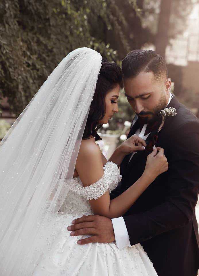 Off The Shoulder Beads Appliques Wedding Dresses  | Princess Sexy Ball Gown Royal Wedding Dress