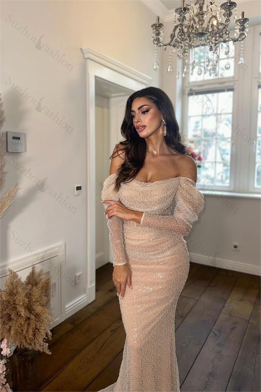 Off the Shoulder Prom Dress Long Sleeves Pleated Mermaid Evening Formal Dress With Beadings