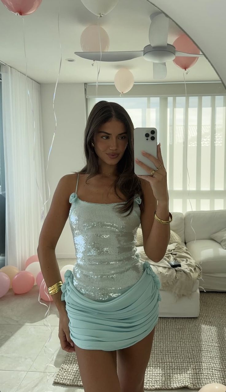 Sparkling Mint Green Sequined Pleated Chiffon Hip-hugging 17th Birthday Homecoming Dress - View 2 | VelvetHem