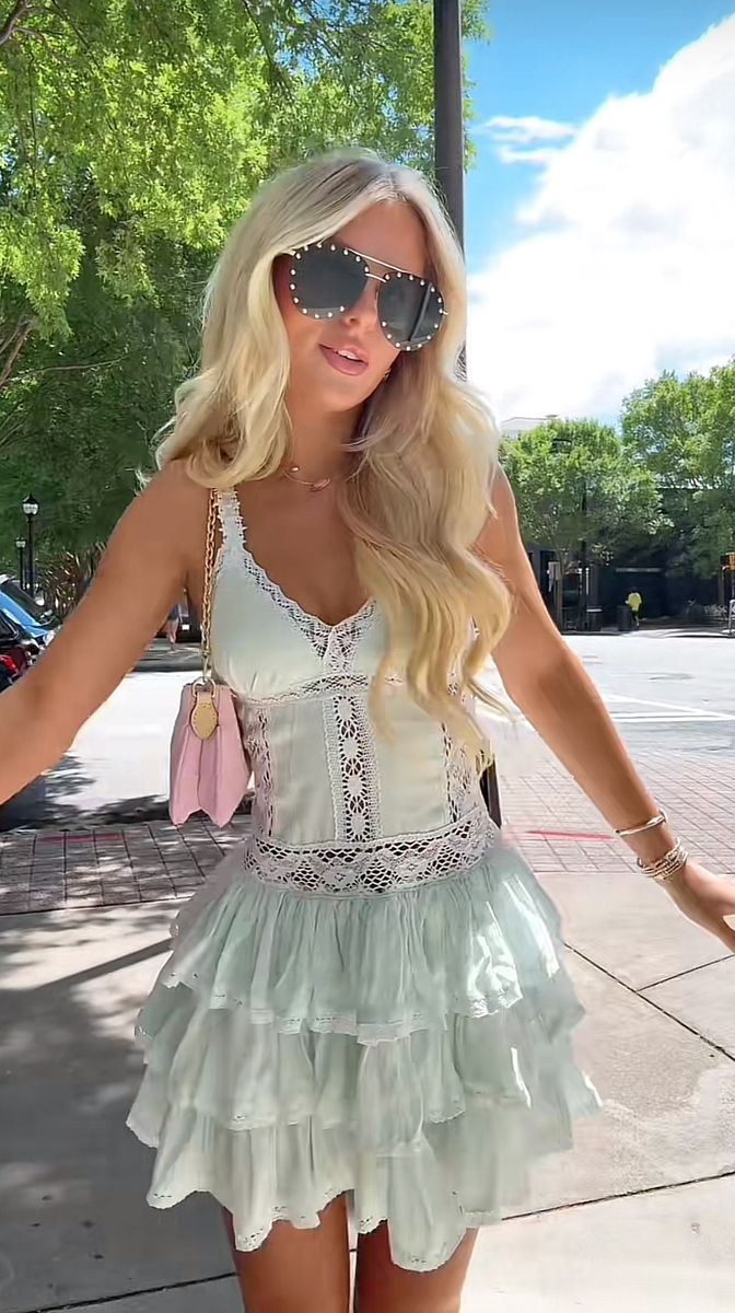 Fresh Mint Green Deep V White Lace Splicing Cascading A-line 16th Birthday Homecoming Dress - VelvetHem