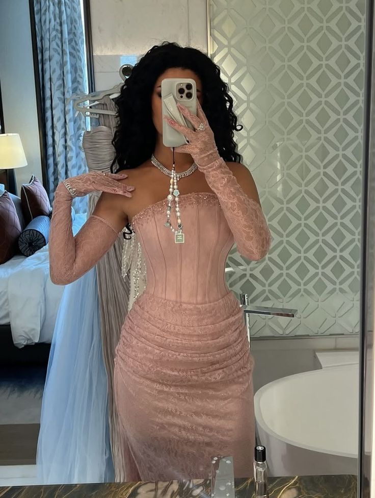 Retro Pink Mermaid Strapless Lace Long Prom Dress Evening Dress - View 2 | VelvetHem
