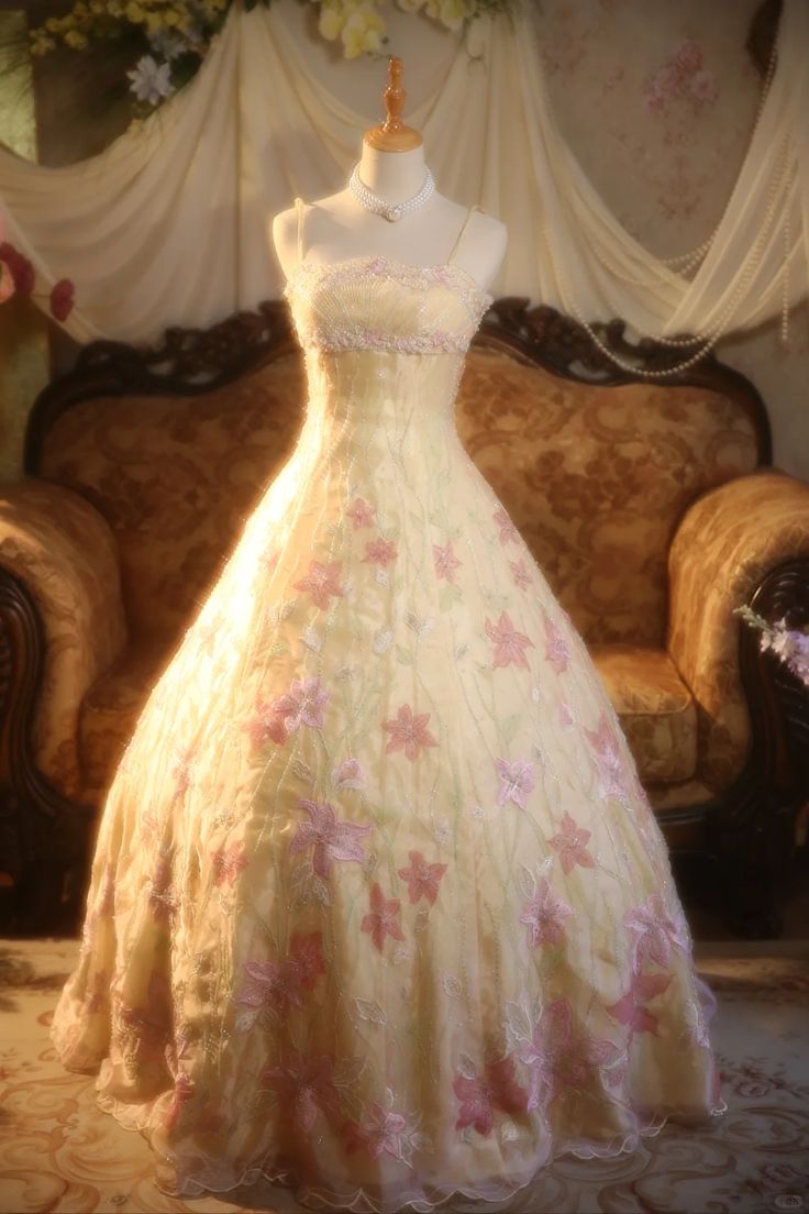 Vintage Yellow A-line Spaghetti Strap Beaded Floral Satin Long Prom Dress Evening Dress - View 2 | VelvetHem
