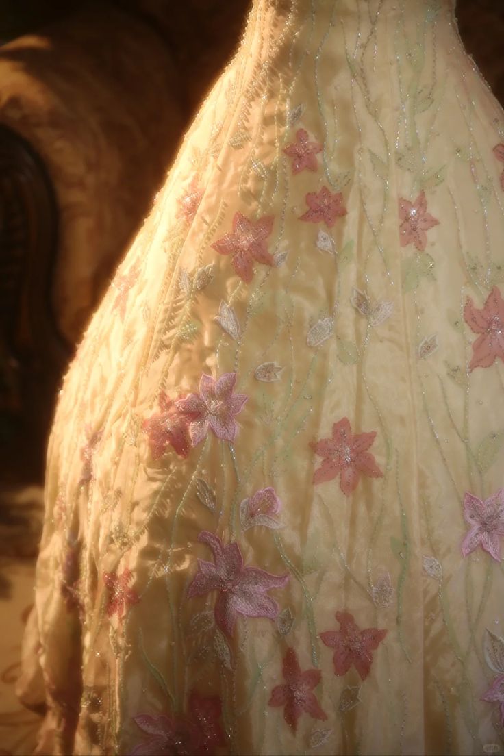 Vintage Yellow A-line Spaghetti Strap Beaded Floral Satin Long Prom Dress Evening Dress - View 8 | VelvetHem