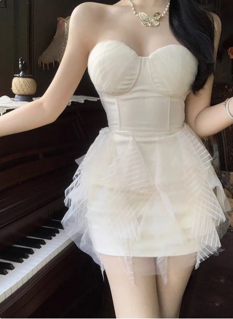 Elegant White Tube Top Herringbone Hip Birthday Dress Homecoming Dress - View 2 | VelvetHem