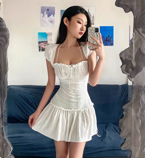 Sexy Low-cut Ruffled Waist Halter Neck A-line 17th Birthday Homecoming Dress - View 4 | VelvetHem