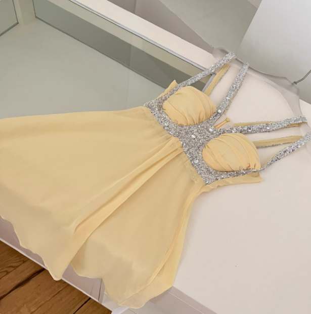 Beautiful Heavy Sequined Halter Neck Suspender Chiffon 17th Birthday Homecoming Dress - View 5 | VelvetHem