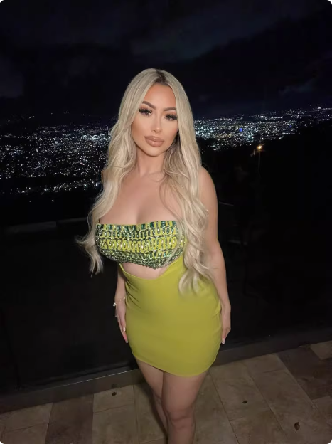 Sexy Rhinestone Chest-wrapped Hollow Hip 21st Birthday Homecoming Dress - View 5 | VelvetHem