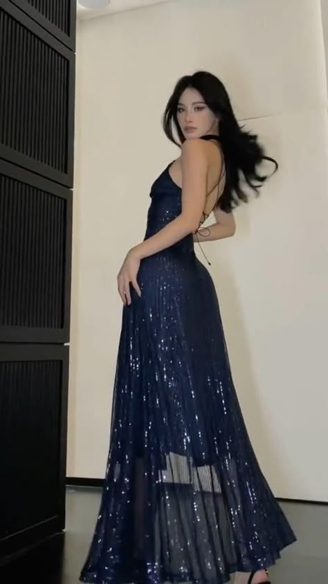 Sexy Navy Blue V-Neck Crisscross Strap High Slit Sequined Tulle Long Prom Dress Evening Dress - View 3 | VelvetHem