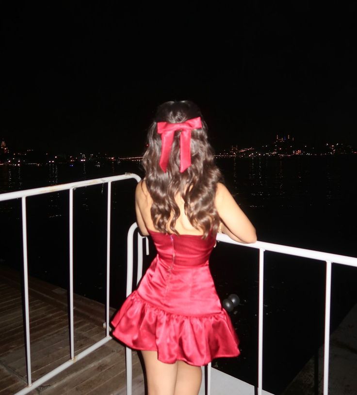 Elegant Burgundy V-neck Halter Satin A-line Birthday Short Skirt Homecoming Dress - View 5 | VelvetHem