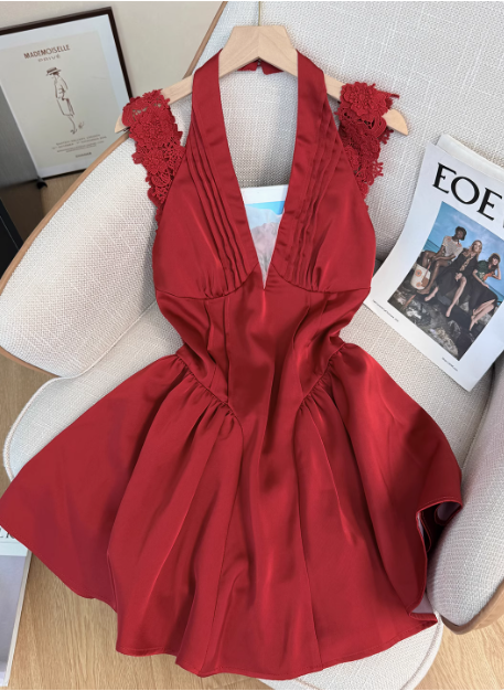 Beautiful Red Lace Halter Neck Backless A-line Birthday Short Skirt Homecoming Dress - VelvetHem