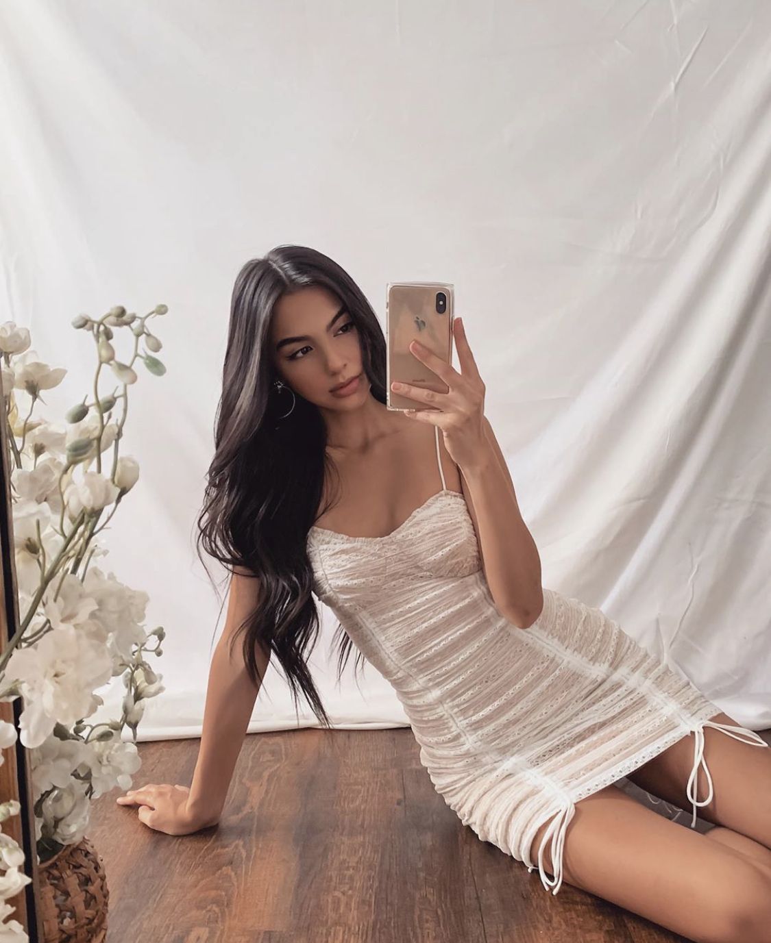 Sweet Off-white Drawstring Pleated Slim Lace 17th Birthday Homecoming Dress - View 3 | VelvetHem
