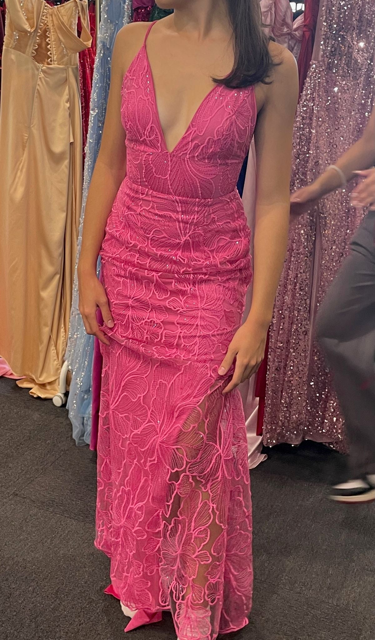 Beautiful Pink Mermaid Spaghetti Strap V-Neck Lace Long Prom Dress Evening Dress - VelvetHem