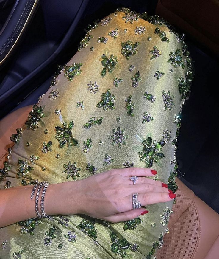 Luxurious Avocado Green Slim-Fit Spaghetti Strap Crystal Satin Prom Dress Evening Dress - VelvetHem